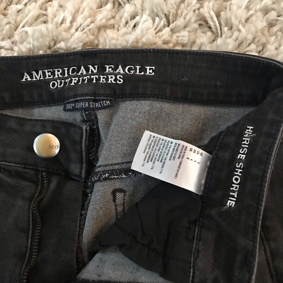 American Eagle Outfitters Black Denim Shorts - Picture 4 of 4
